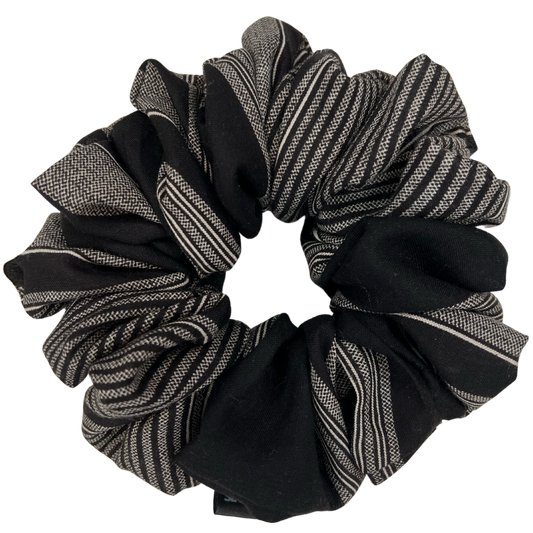 Haweya | Hido Iyo Dhaqan Scrunchie